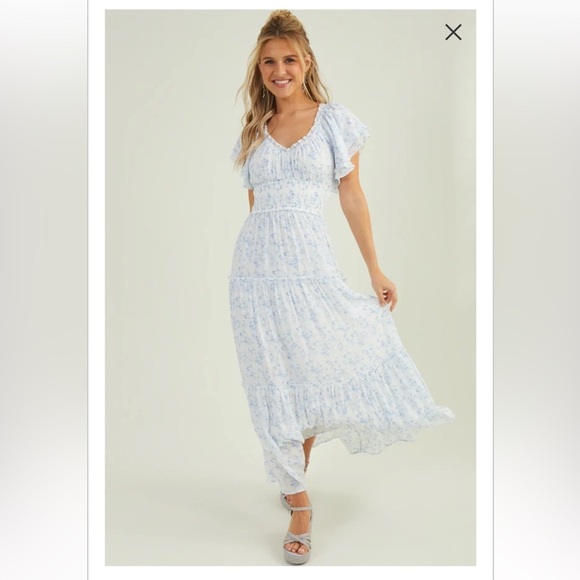 cut out sweater dress Ribbed – BLANKWardrobe color:ayana-open-back-mini-drss-linen-off-wht swatch:https://www.motelrocks.com/cdn/shop/files/AYANA-DRESS-LINEN-RAMI-OFF-WHITED2.jpg?v=1718097588&width=100 Color:Gray Blue Bath & Body Works